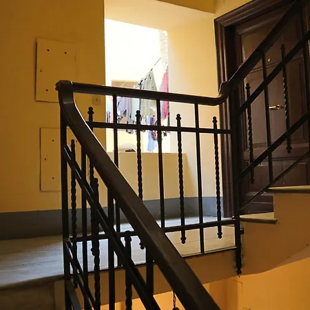 Floor Navona Πανσιόν