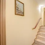 Floor Navona 4*
