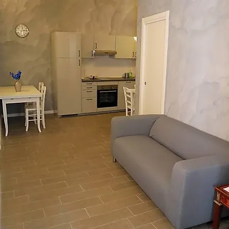 Floor Navona Roma