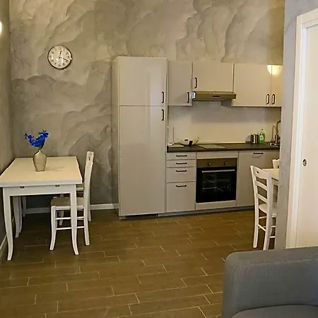 Floor Navona Roma